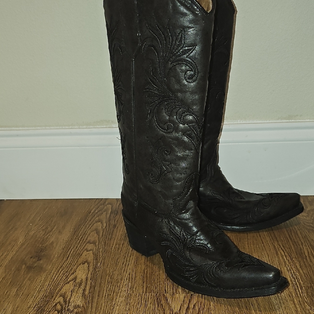 Circle G Black Embroidered Women's Cowboy Boots